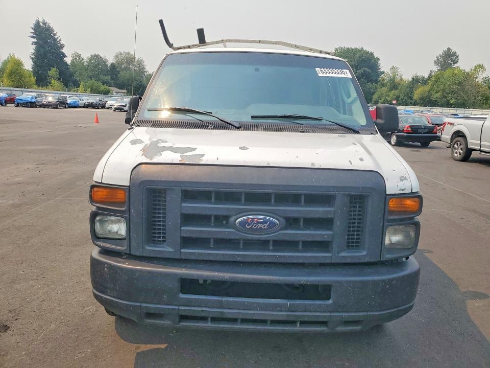 2009 Ford Econoline E250 van