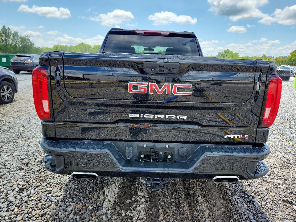 2021 GMC Sierra K1500 AT4