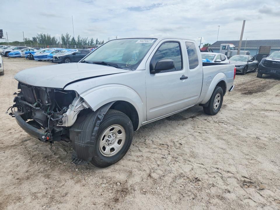 2015 Nissan Frontier S