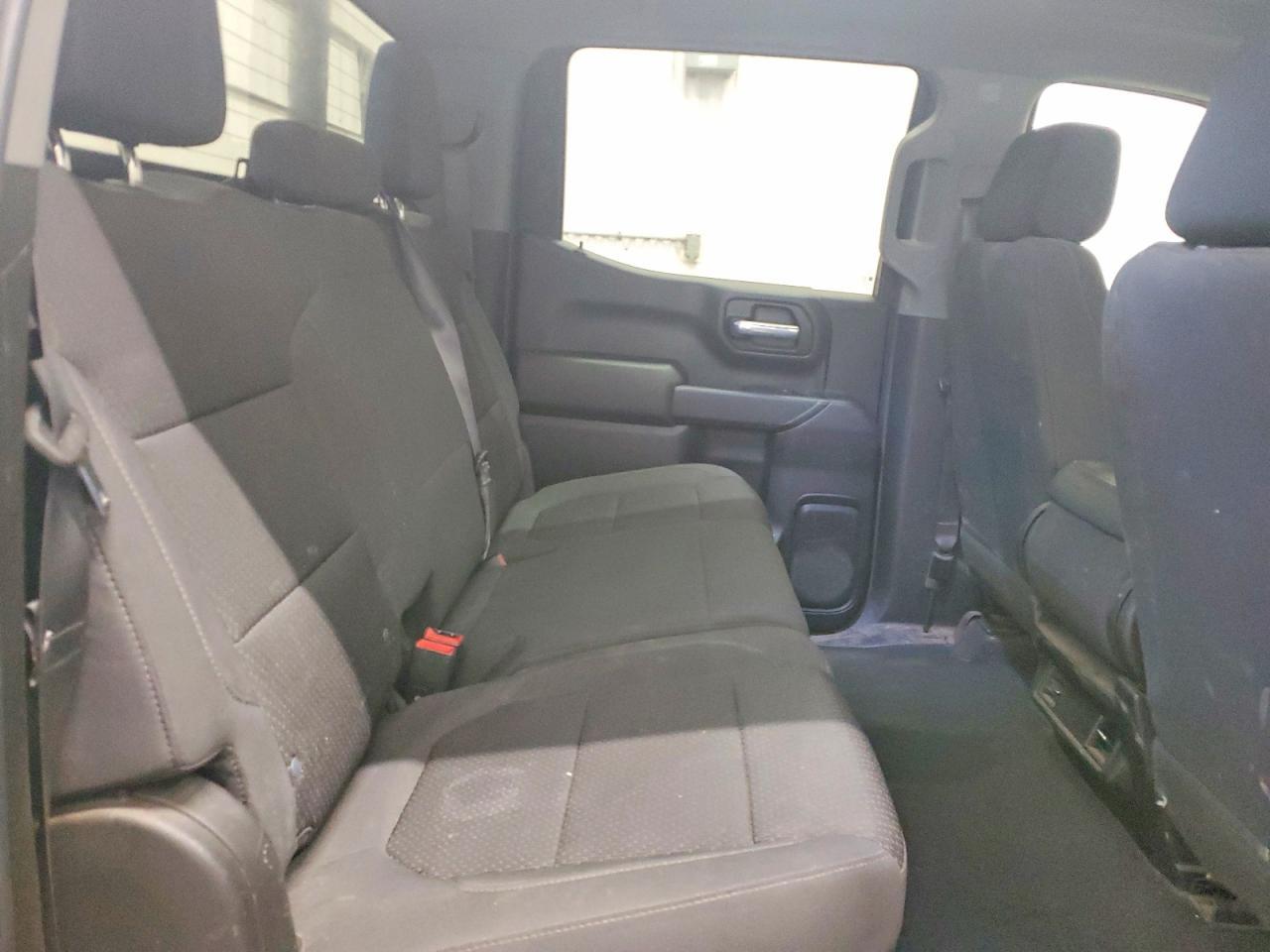 2021 Chevrolet Silverado K1500 Custom