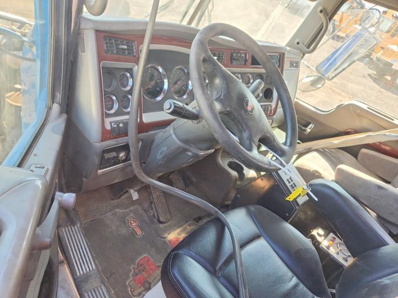 2007 Kenworth Construction T800