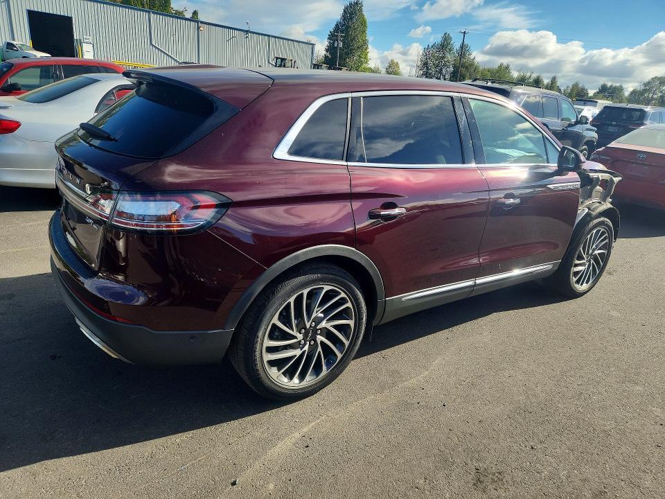 2019 Lincoln Nautilus Reserve