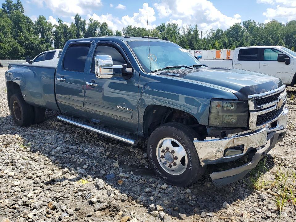 2011 Chevrolet Silverado K3500 LTZ
