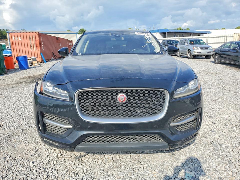 2017 Jaguar F-pace R-sport