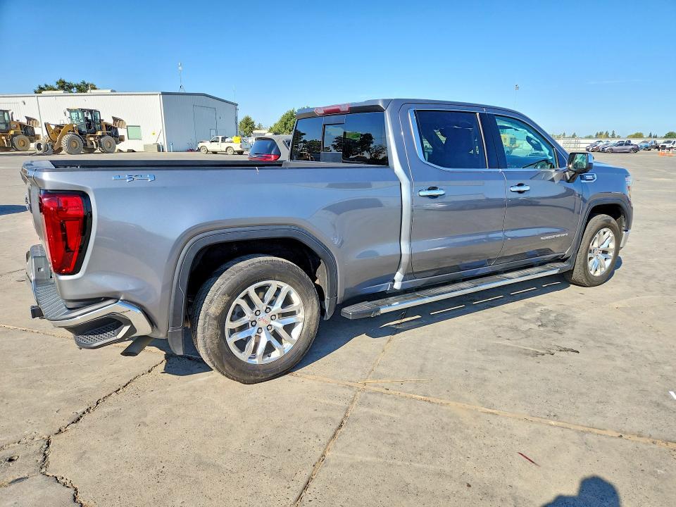 2020 GMC Sierra K1500 SLT