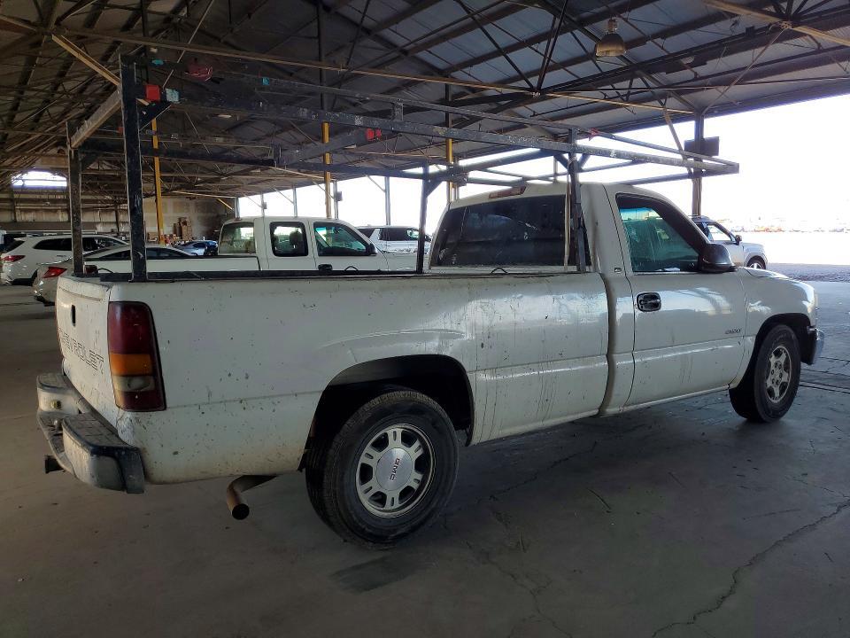 2000 Chevrolet Silverado C1500