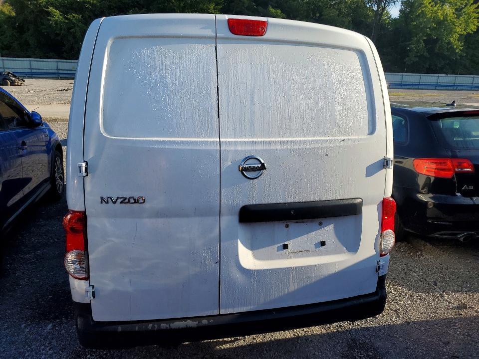 2021 Nissan NV200 S