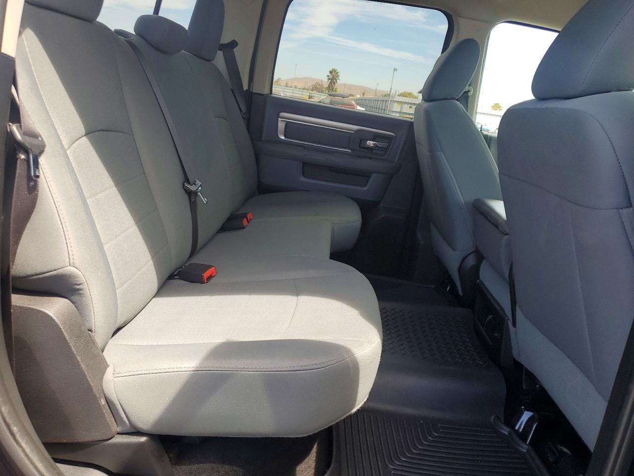 2014 Dodge RAM 1500 SLT