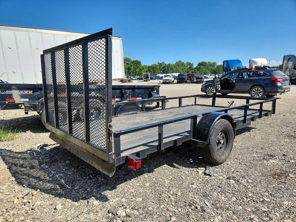 2004 MAY 2004 Utility Trailer