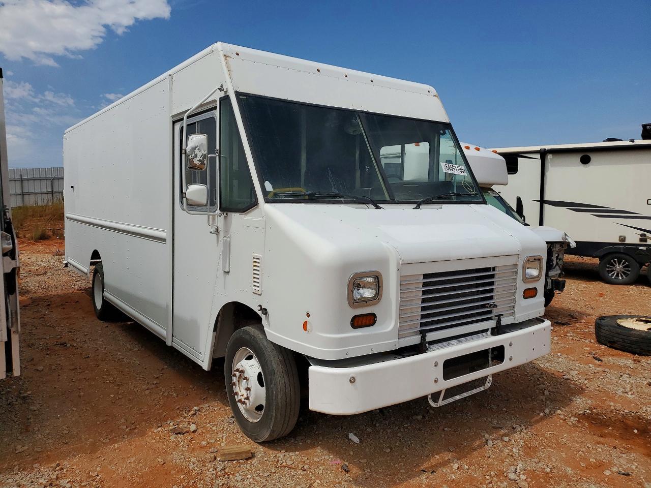 2015 Ford F59 Delivery Truck
