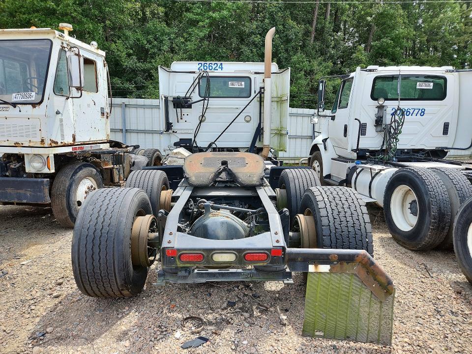 2018 Volvo VNR