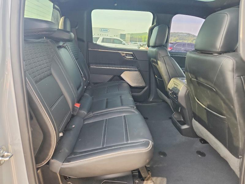2024 GMC Sierra Denali
