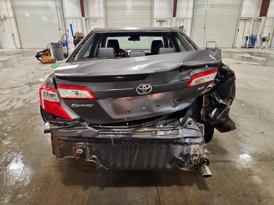 2014 Toyota Camry se