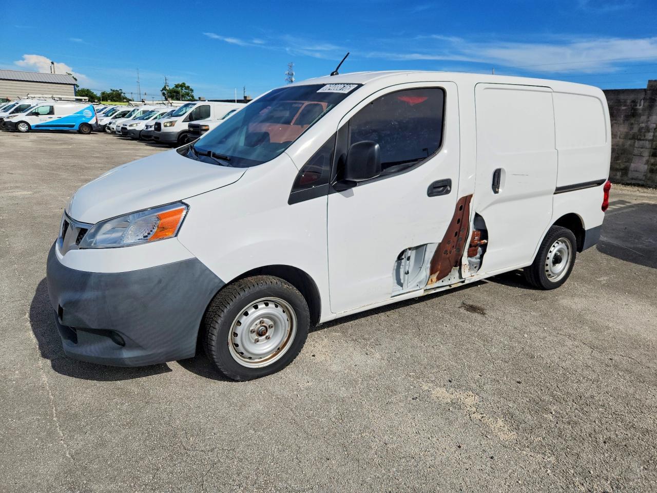 2018 Nissan NV200 S