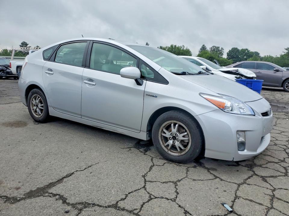 2010 Toyota Prius iv