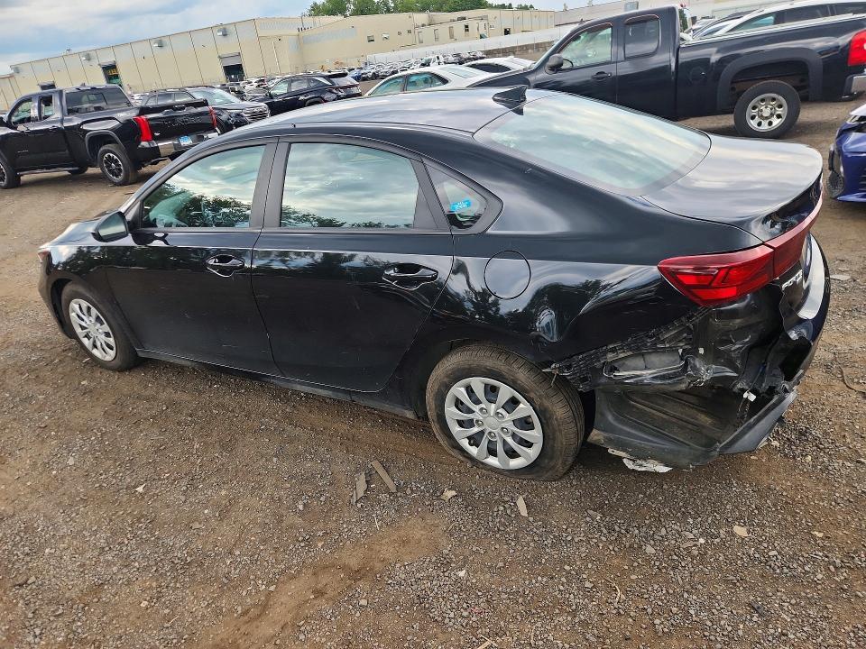 2022 KIA Forte FE