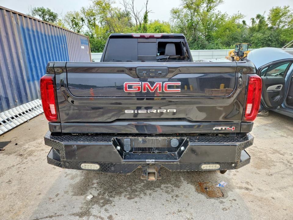 2020 GMC Sierra K2500 AT4
