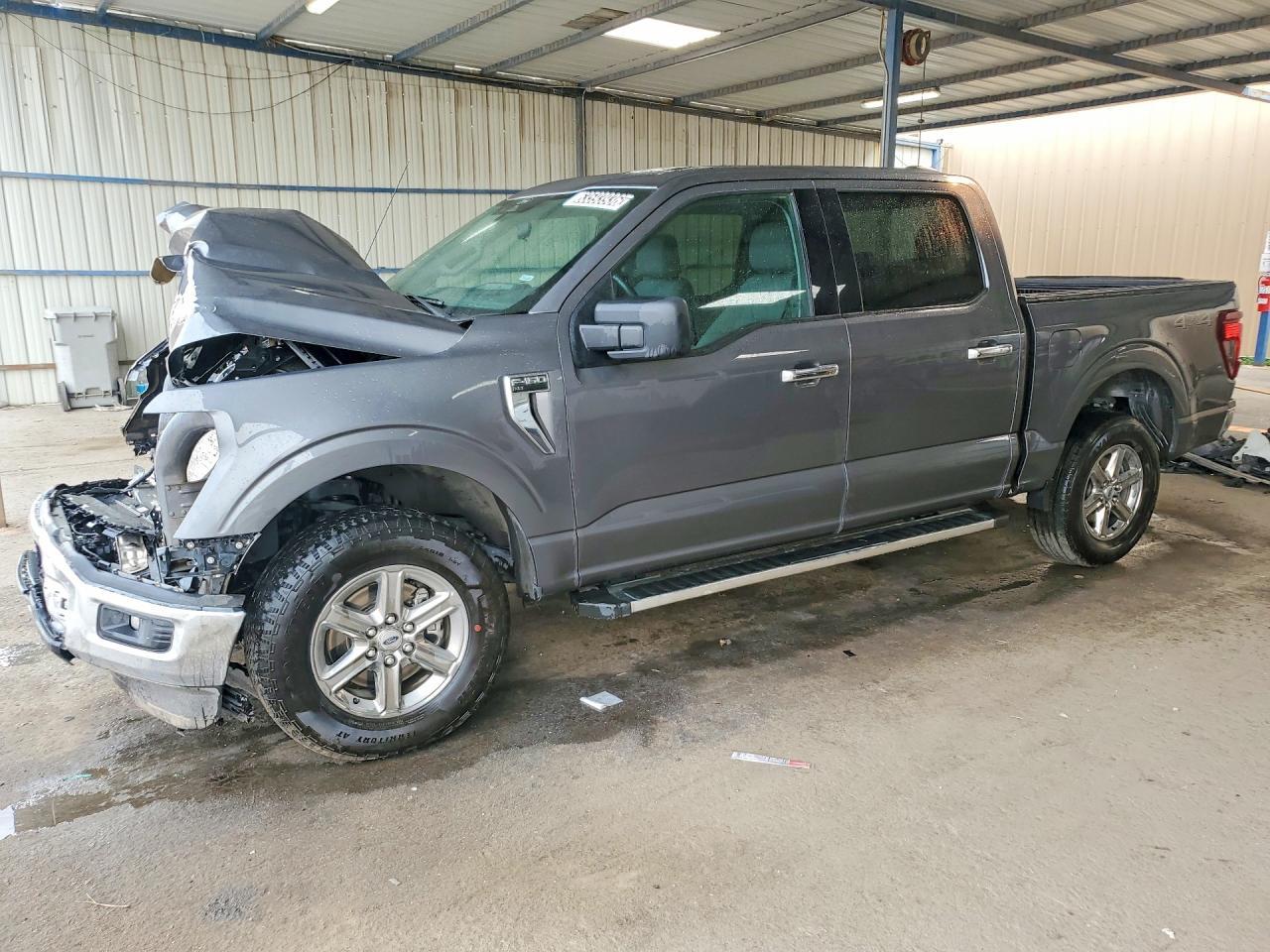 2025 Ford F150 XLT