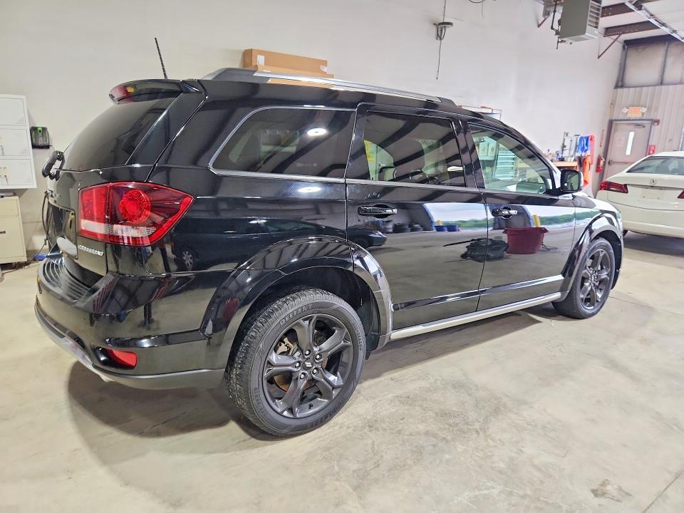 2019 Dodge Journey Crossroad