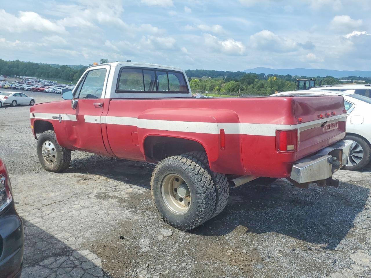 1988 Chevrolet V30