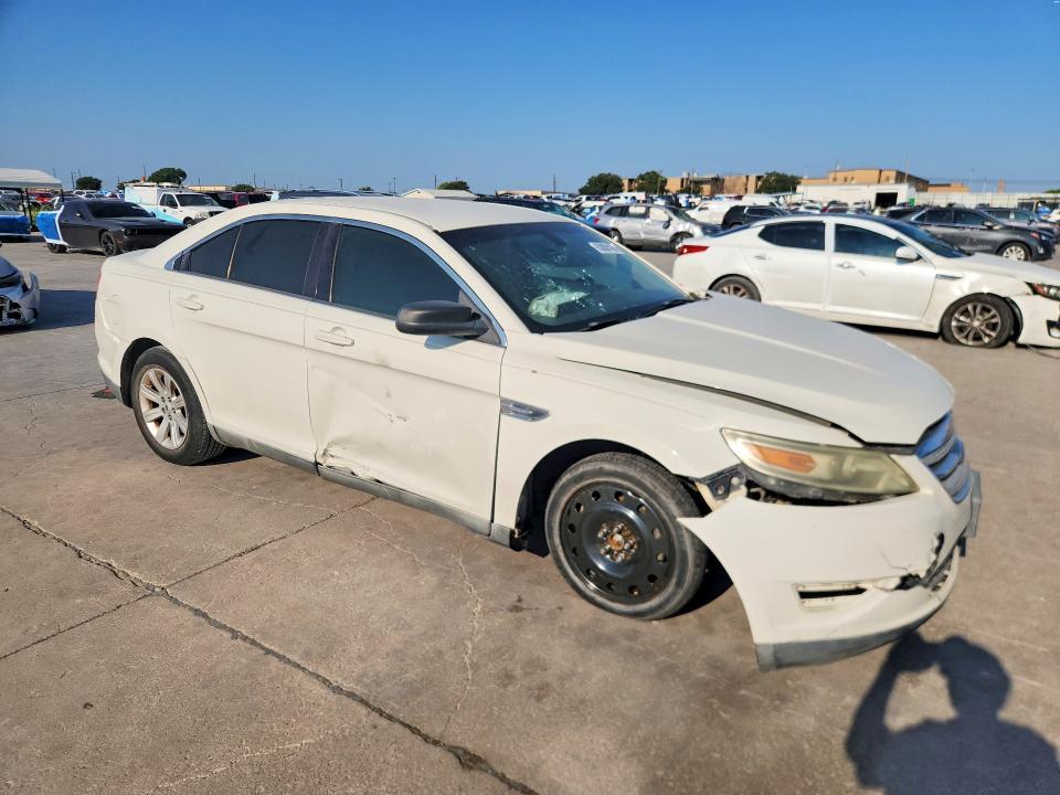 2012 Ford Taurus se