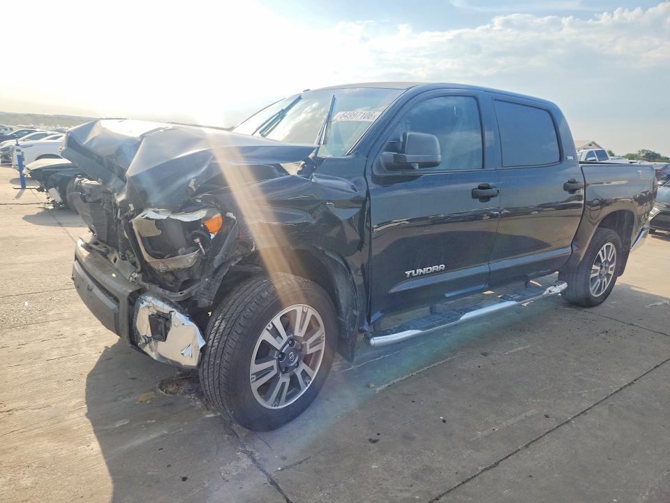 2016 Toyota Tundra Crewmax SR5