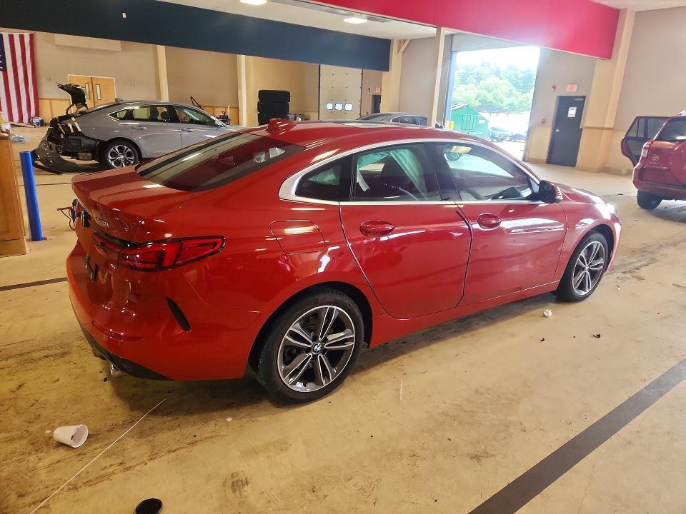 2022 BMW 228xi