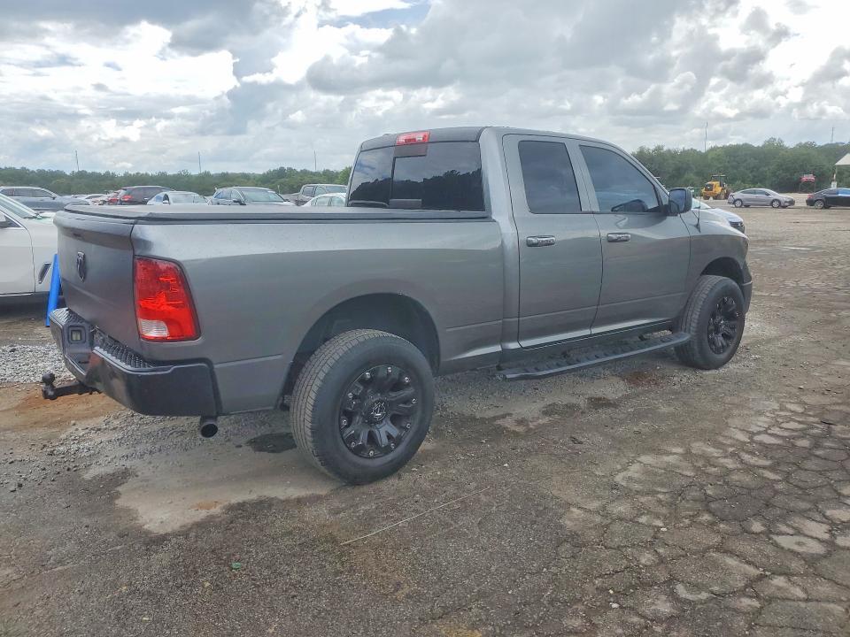 2013 Dodge RAM 1500 SLT