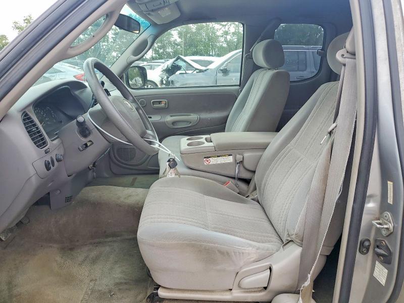 2004 Toyota Tundra SR5