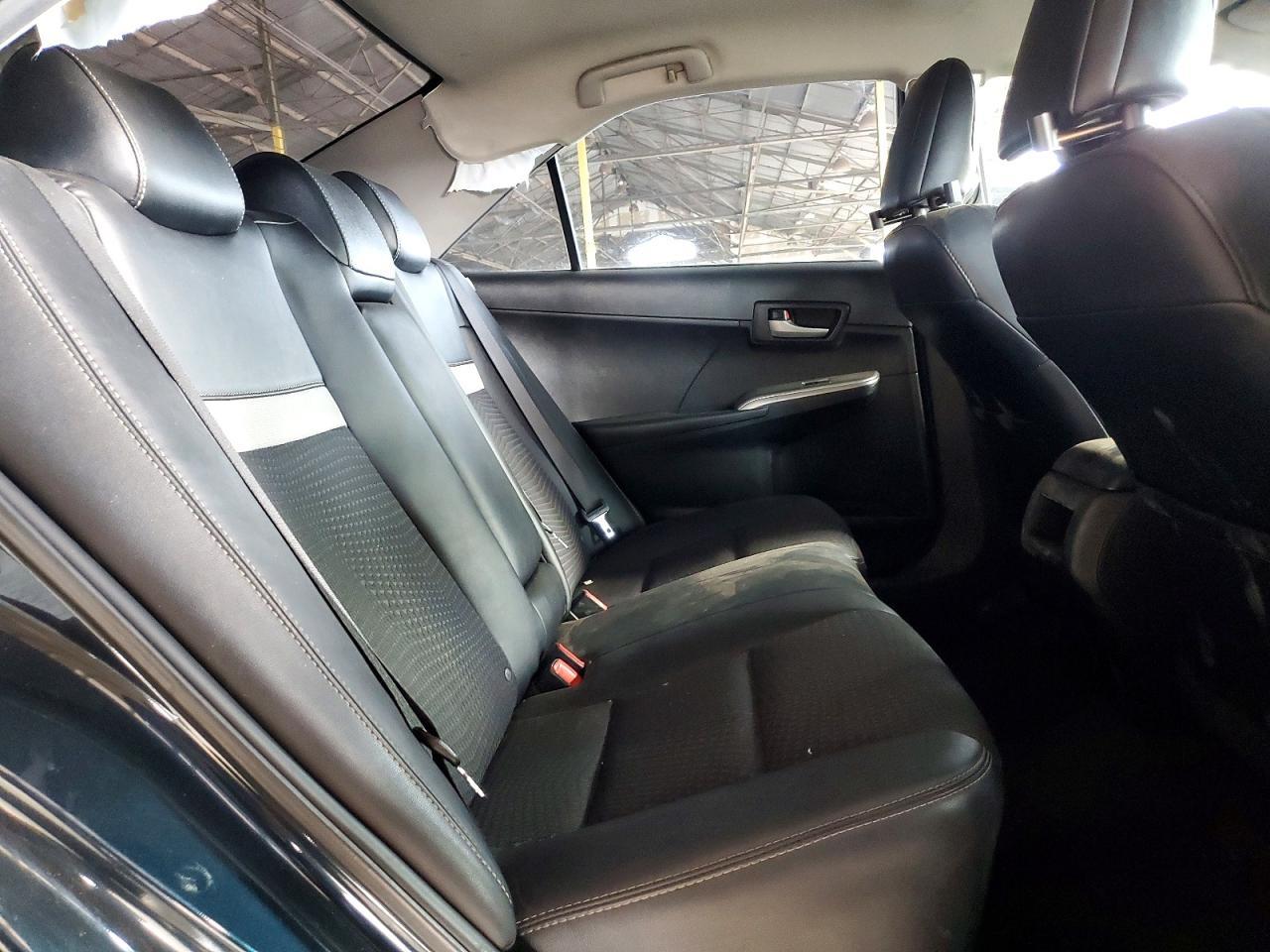 2014 Toyota Camry se