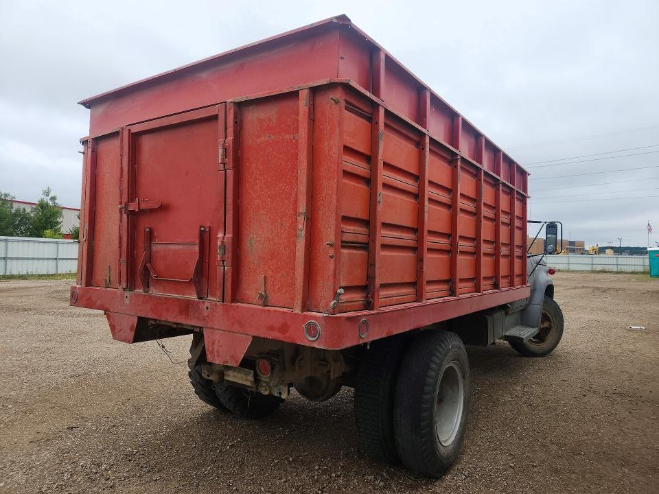 1974 Dodge D600 Grain Truck