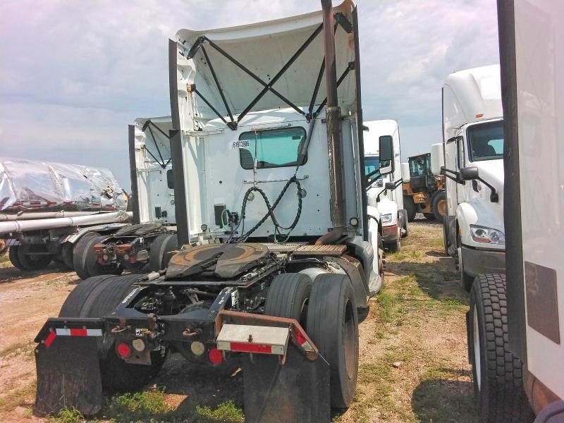 2017 Peterbilt 579 Semi Truck