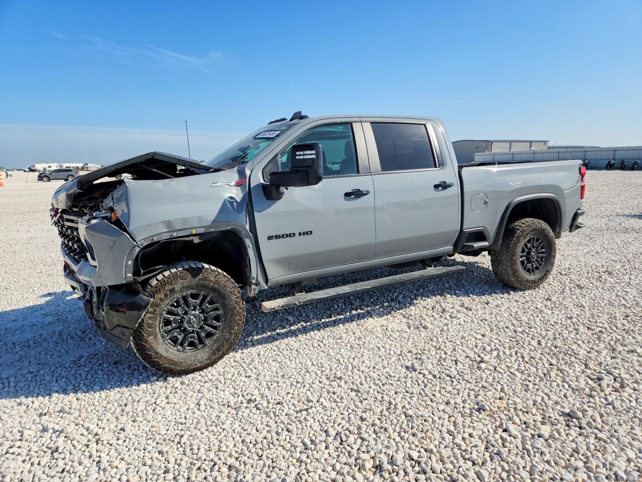 2025 Chevrolet Silverado K2500 ZR2