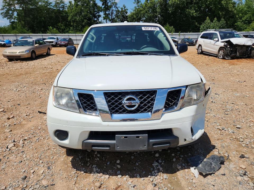 2017 Nissan Frontier SV