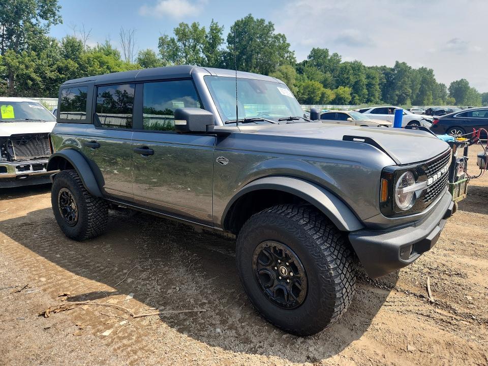 2022 Ford Bronco Base