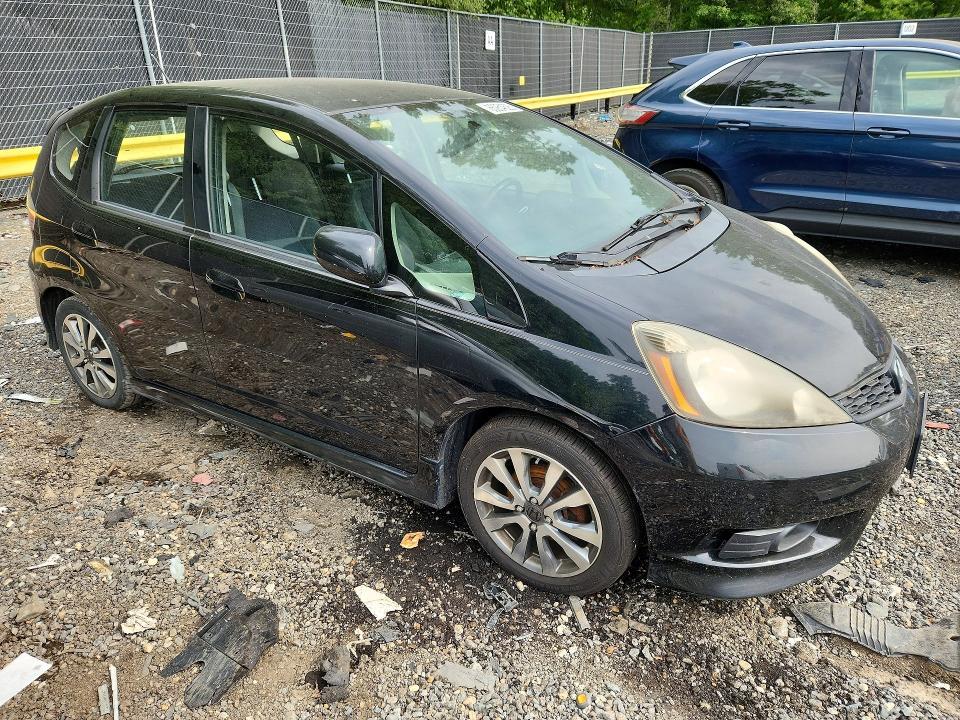 2013 Honda Fit Sport