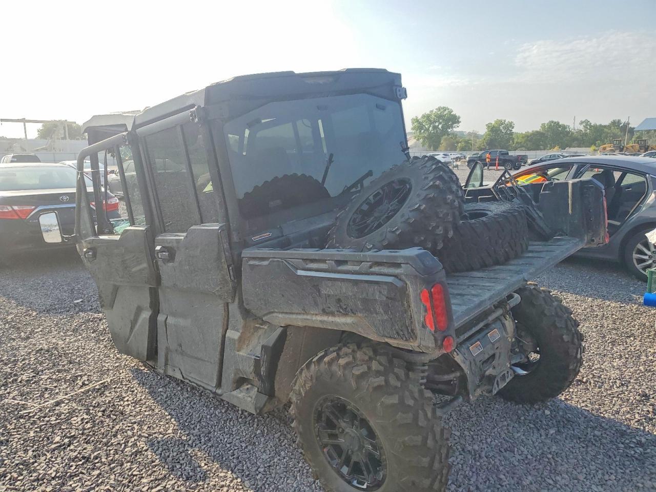 2025 Can-Am Utility Vehicle