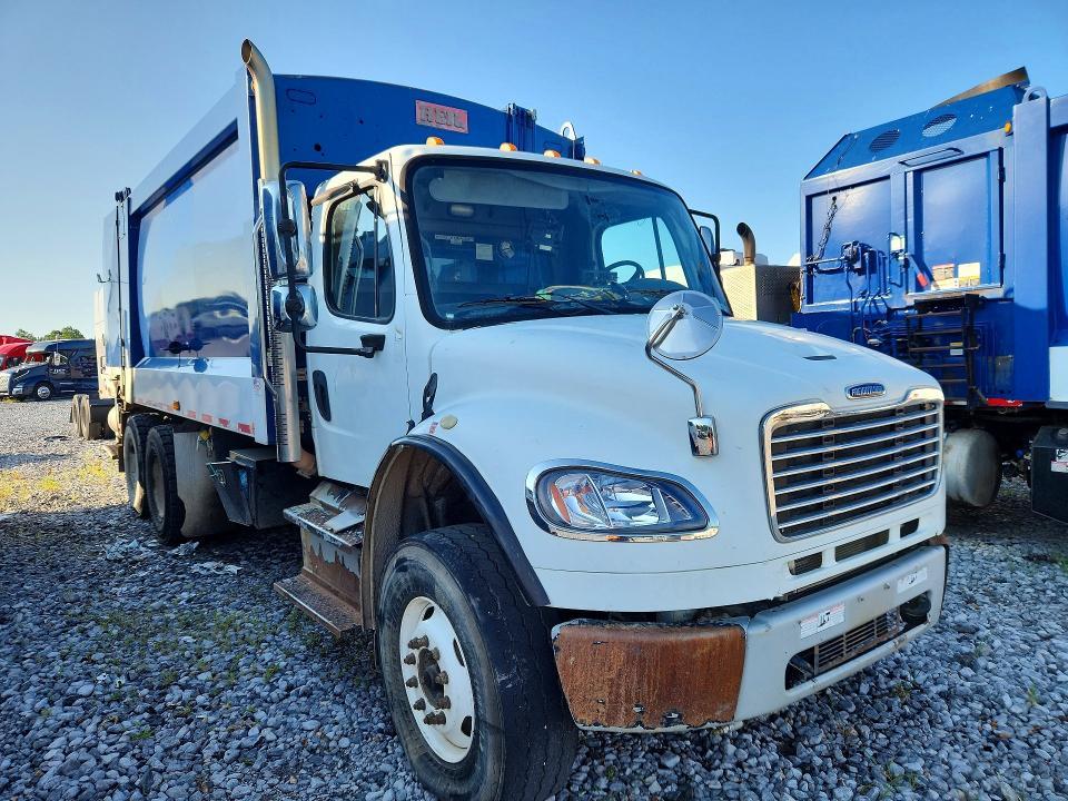 2015 Freightliner 2014 Freightliner Business Class M2 Refuse Truck
