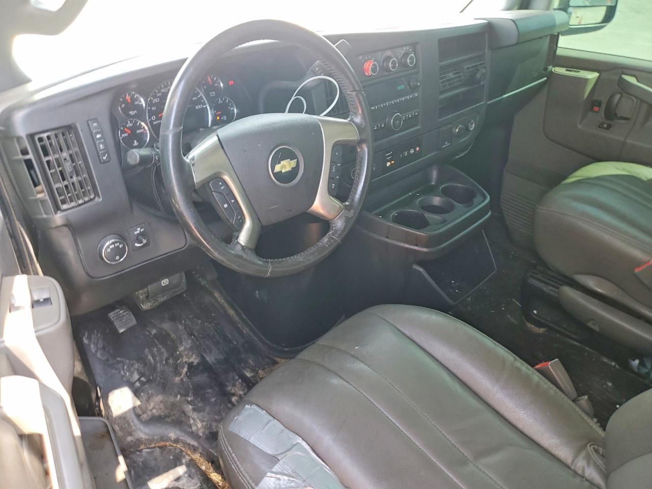 2017 Chevrolet Express G2500