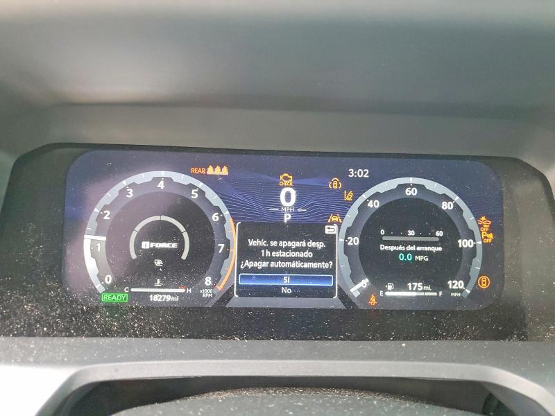 2025 Toyota Tacoma TRD OFF-ROAD HV