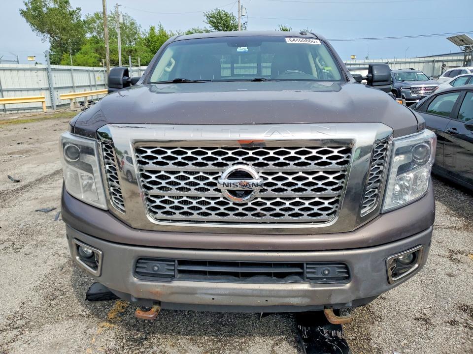 2018 Nissan Titan XD Platinum Reserve