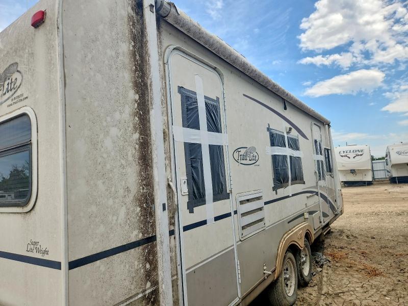 2003 R-Vision 2003 R-VISION TRAIL-LITE Camper