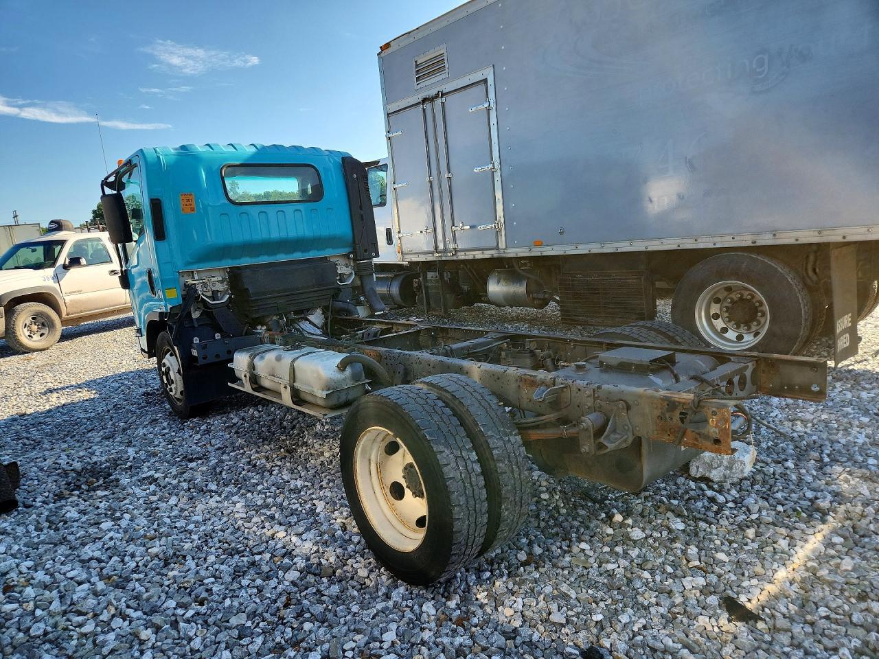 2019 Isuzu NPR HD