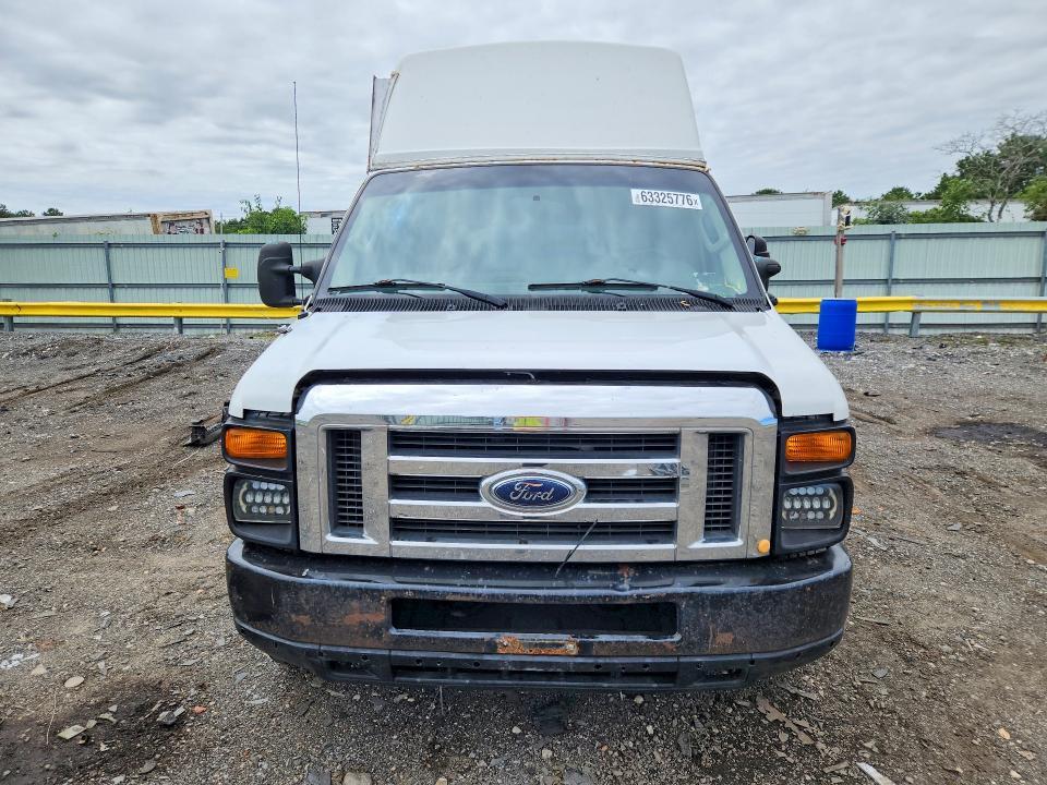 2011 Ford Econoline E350 Super Duty Van