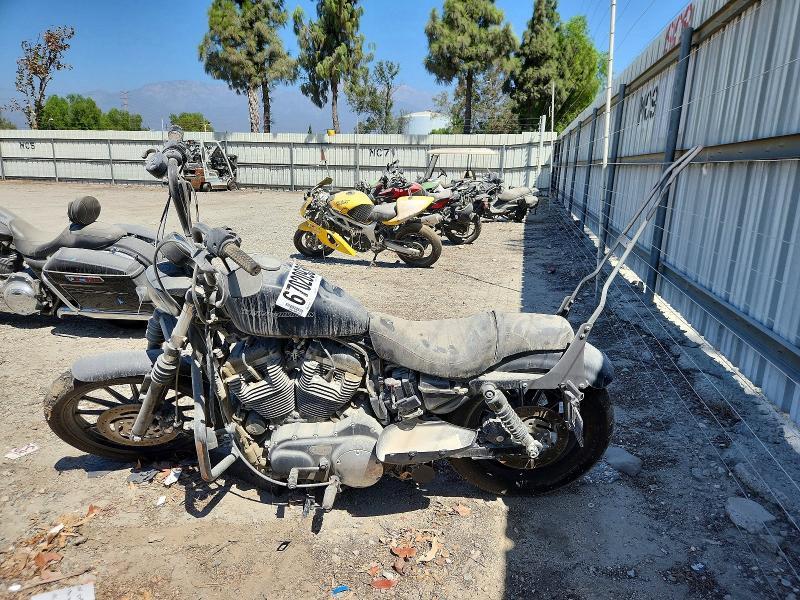 2010 Harley-Davidson XL883 N