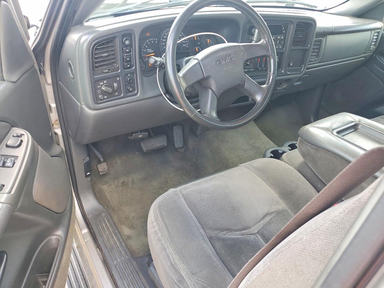 2005 GMC New Sierra K1500