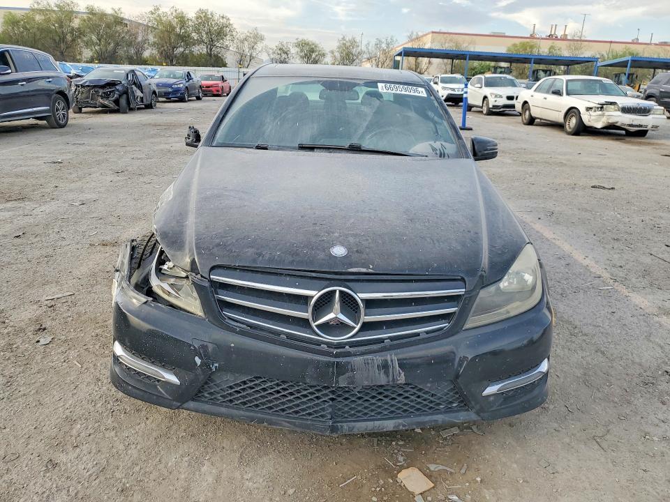 2014 Mercedes-Benz C 250