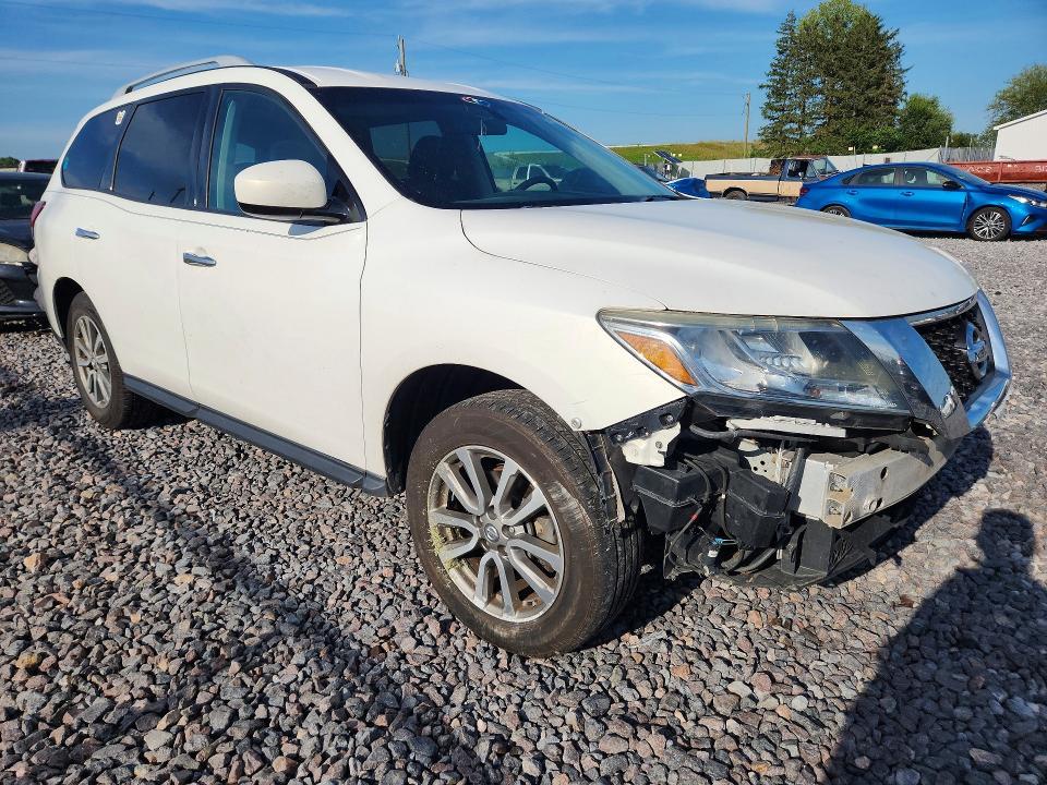 2014 Nissan Pathfinder sv