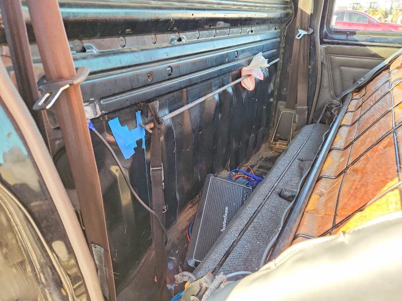 1989 Nissan Truck Base