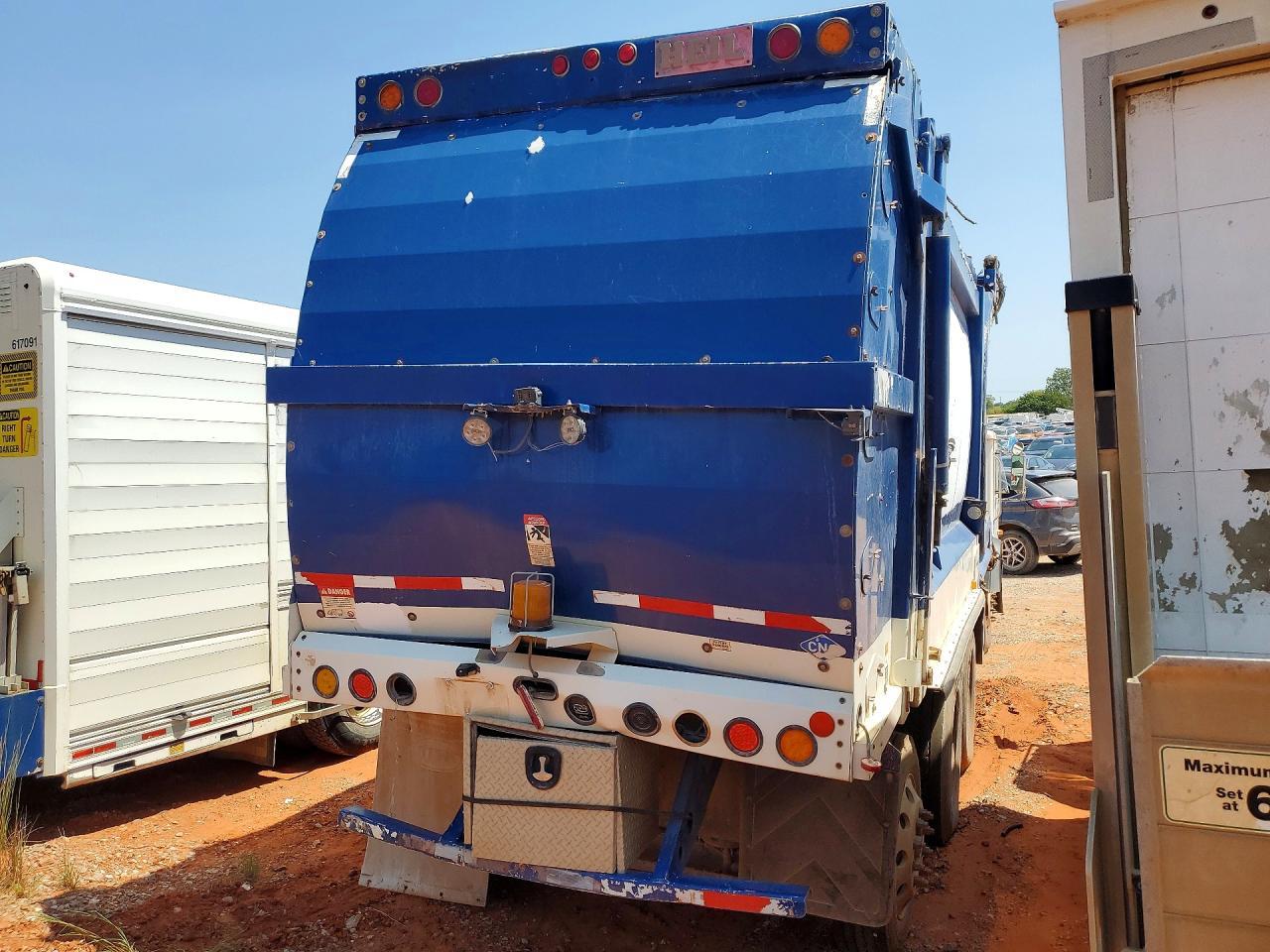 2015 Mack 600 LEU600